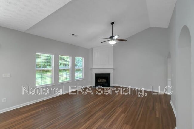 Photo - 155 Greenland Dr