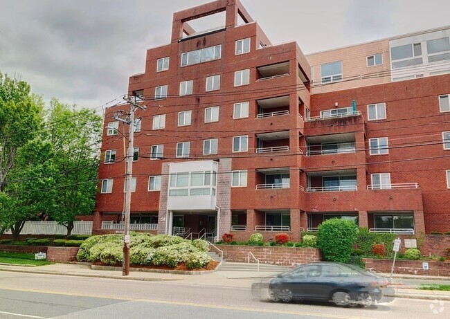 Building Photo - 50 Watertown St Unit 610 Rental