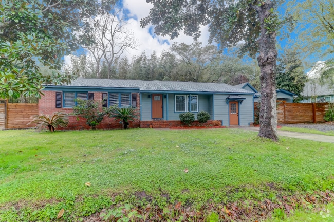 Building Photo - 1117 Ocean View Rd Rental