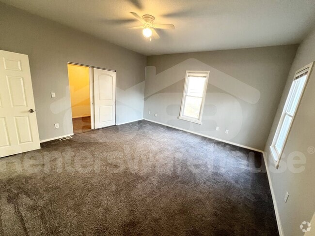 Building Photo - 721 Spruce St Rental