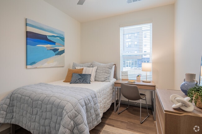 4BR, 4BA - 1,170SF - Primary Bedroom