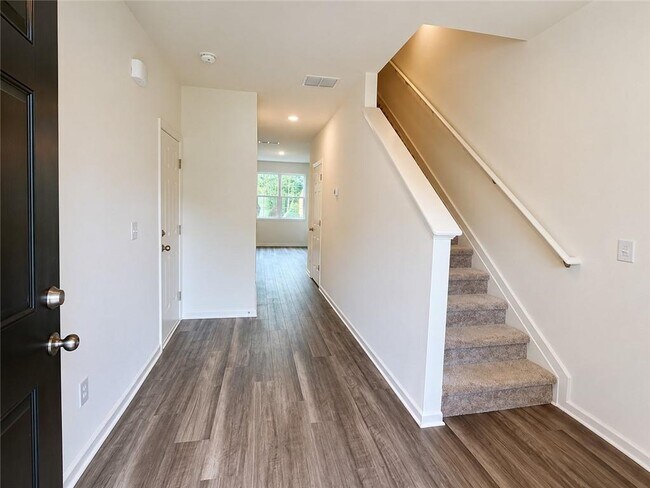Photo - 64 Padley Dr