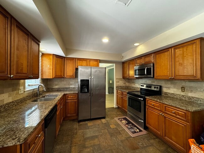 Photo - 12129 Holly Knoll Cir