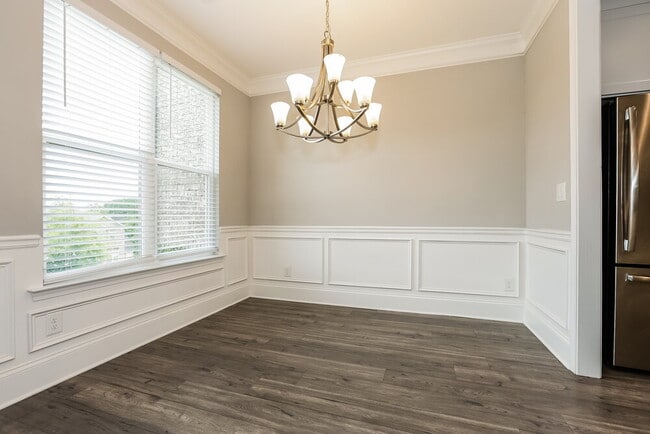 Photo - 2105 Brentwood Cove