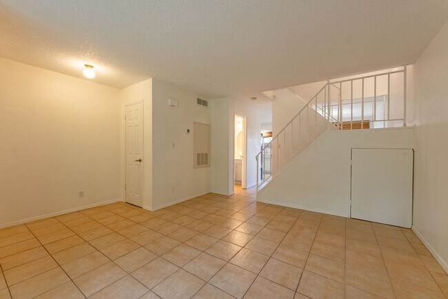 Photo - 9604 Blue Creek Ln