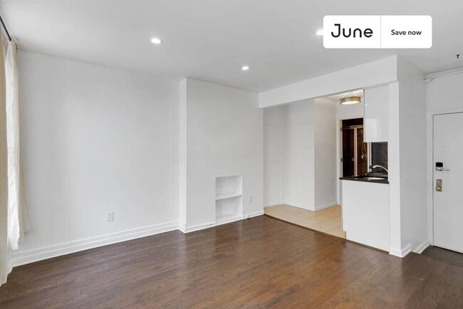 Photo - 534 E 14th St Unit 12