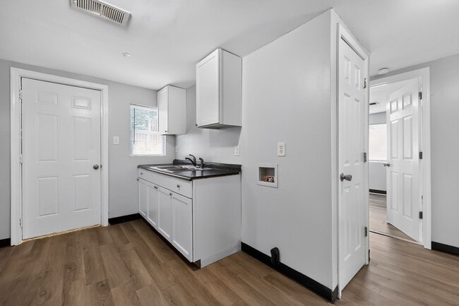 Photo - 1626 Telfair St Ln