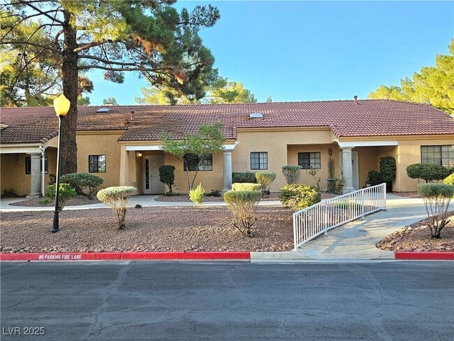 Building Photo - 2851 S Valley View Blvd Rental