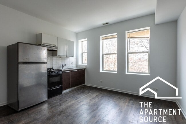 Building Photo - 5054 N Winthrop Ave Unit 201