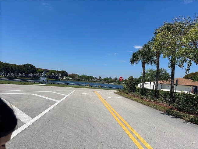 Photo - 100 SW 132nd Way Unit 305K