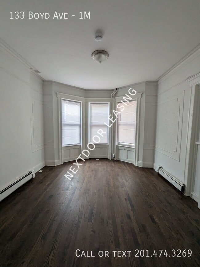 Photo - 133 Boyd Ave Unidad 1M