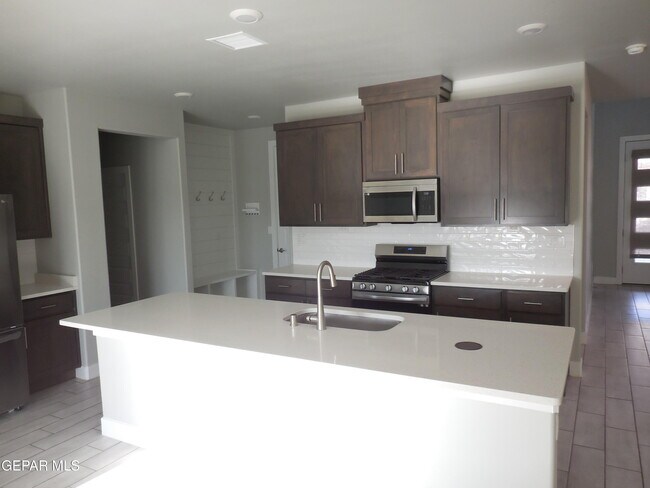 Photo - 2245 Rocky Ter Pl