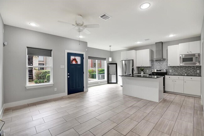 Photo - 20 Evanston St