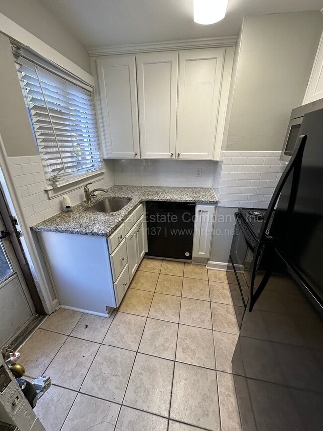 Photo - 2636 Greenbrier Rd Unit D