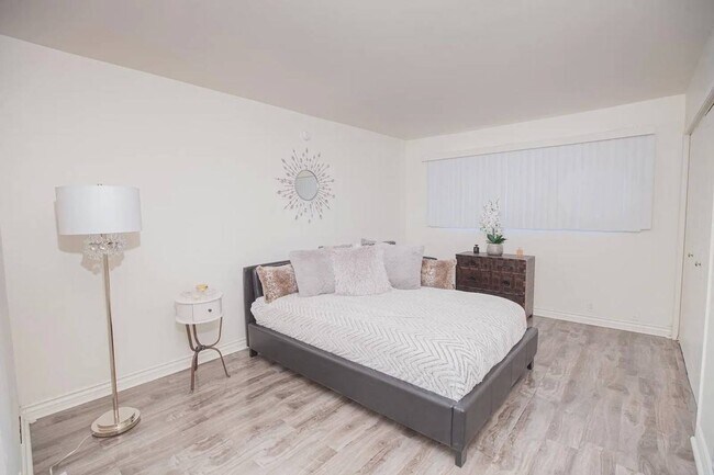 Premier Apartments - 12325