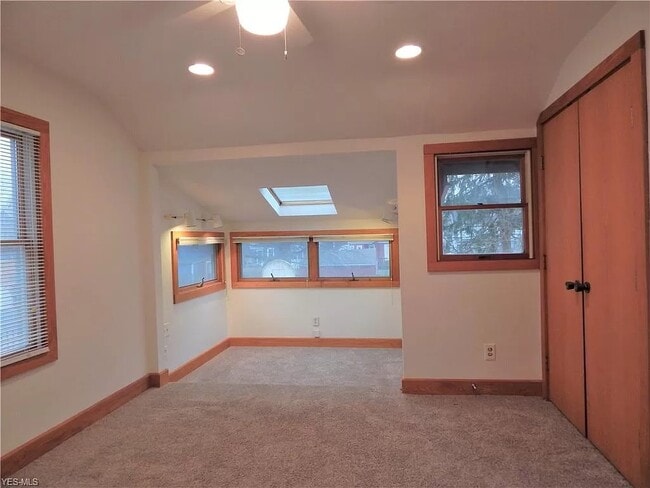 Photo - 3140 Corydon Rd