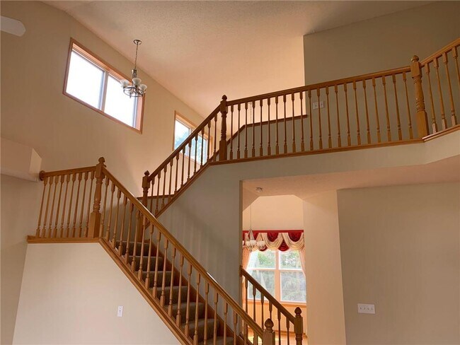17715 48th Pl N