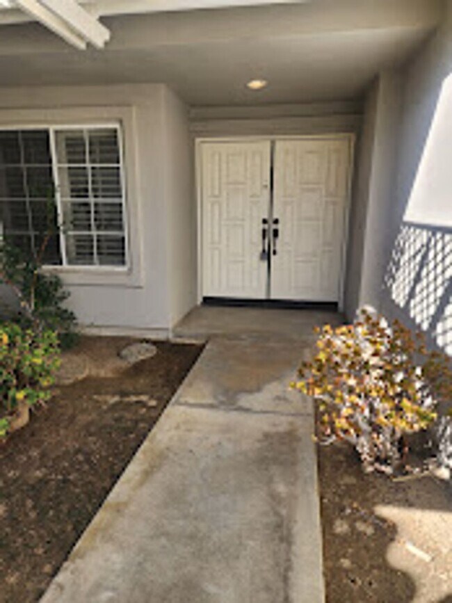 Redhawk Single Story with 3 Bed+D... Rental House Rental in