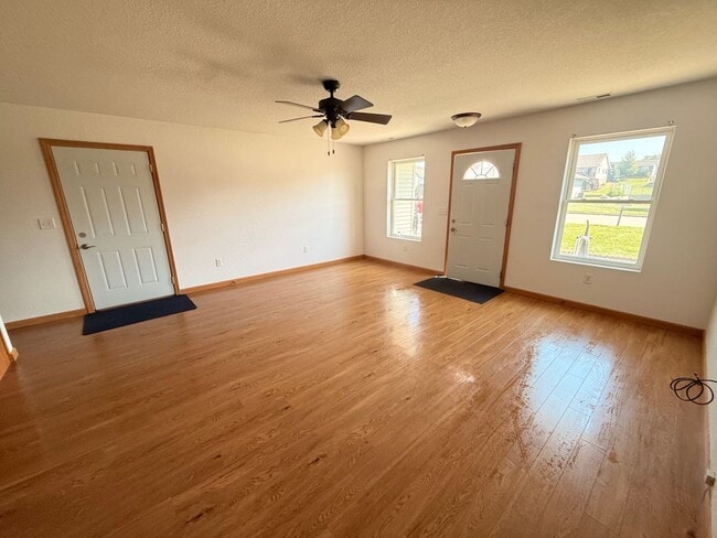 Photo - 1305 Country Club Dr Unit A