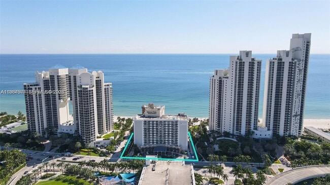 Building Photo - 19201 Collins Ave Unit 339