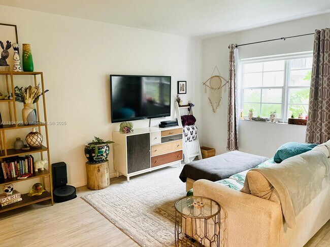Photo - 3255 NE 184th St Unit 12118