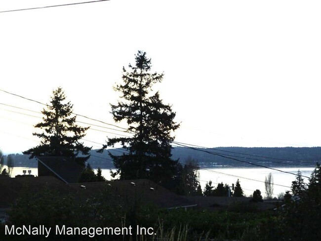 Photo - 2 br, 1 bath House - 7601 North 15th Street