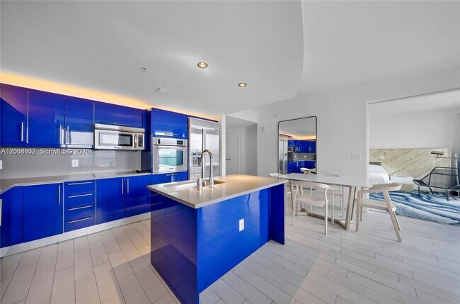 Photo - 3101 Bayshore Dr Unit 1808