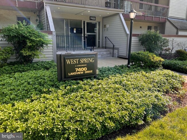 Building Photo - 7400 Lakeview Dr Unit N208 Rental