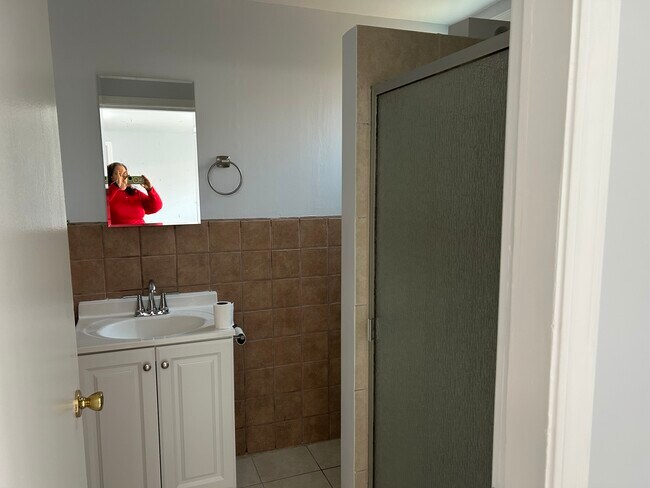 Photo - 6008 Damask Ave Unit Guesthouse