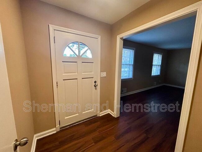 Photo - 1113 Glenn Ave