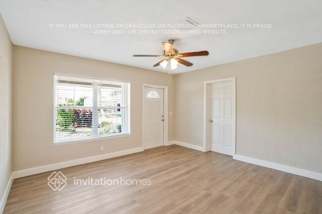 Photo - 117 NW 4th Ave