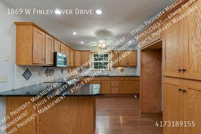 Photo - 1869 W Finley River Dr