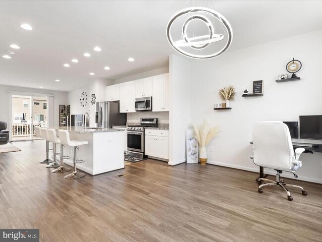 Photo - 9083 Connor House Rd