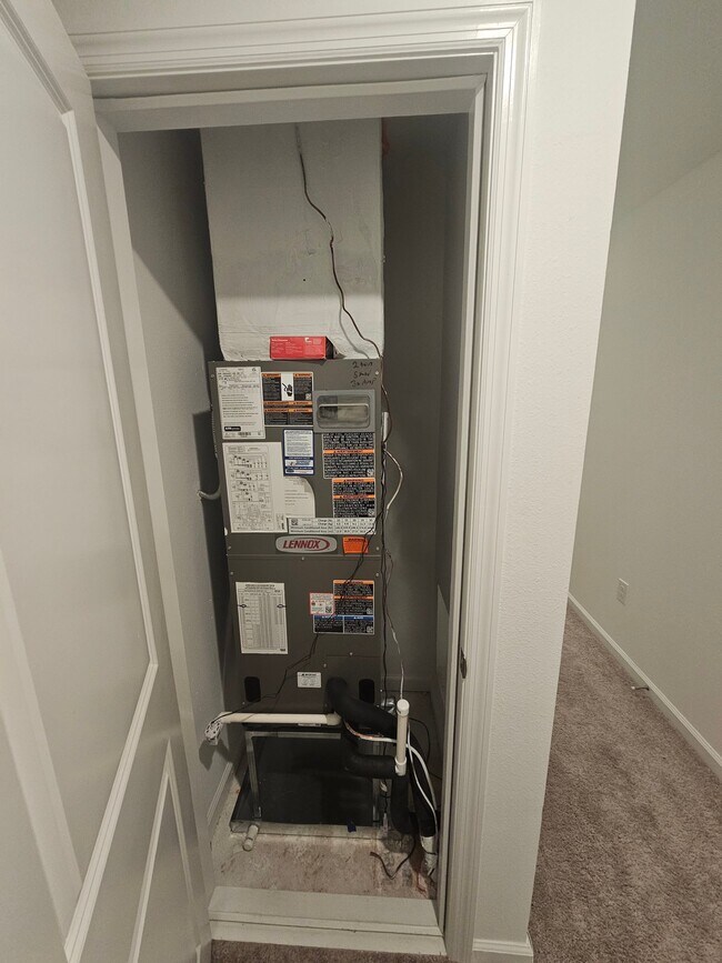 Photo - 11917 Sylvia St