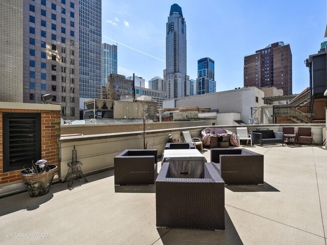 Photo - 1000 N Lake Shore Dr Unit 301