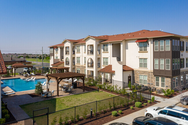 Building Photo - El Mirador Apartments at Elm Park