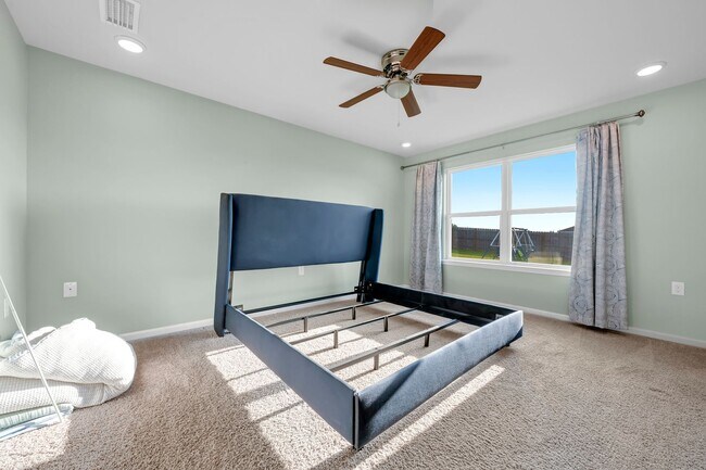 Photo - Charming 4BR / 2BA rental in desirable Daphne, AL — great neighborhood, move-in ready.