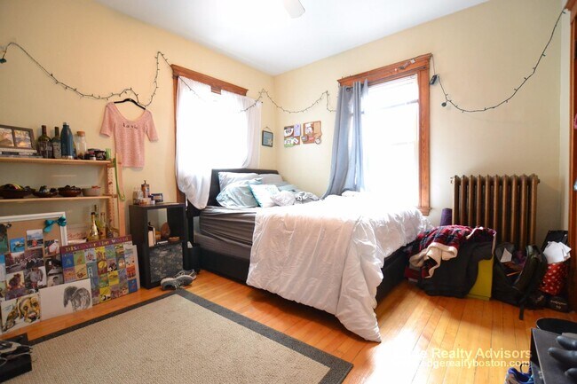 Photo - 7 Mapleton St Unit 1