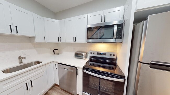 Photo - 2407 Jefferson St