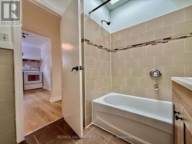 Photo - 314 Browns Line