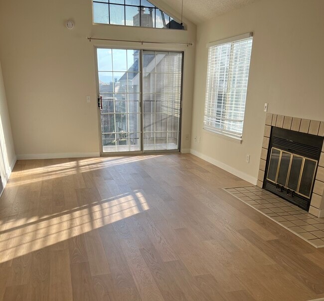 Photo - 13792 E Lehigh Ave Unidad D Rental