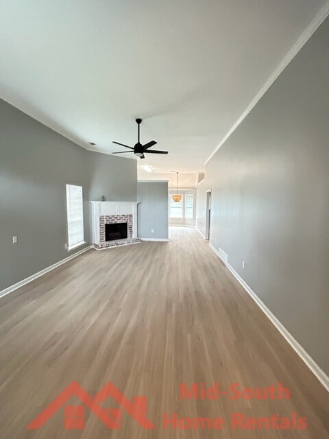 Photo - 434 N Ericson Rd