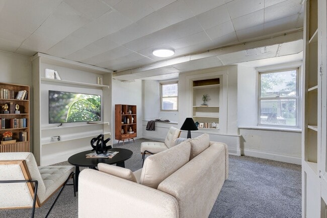 Building Photo - 316 Belonda St Unit Apt 1