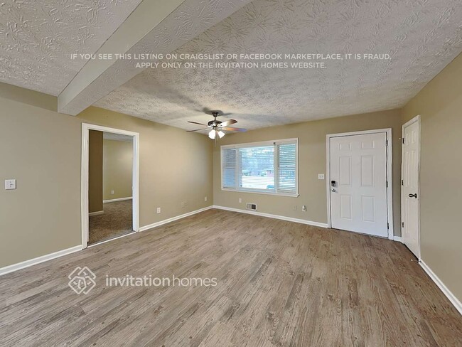 Photo - 258 Palms Ln SW