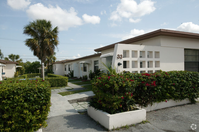 Hialeah Apartments East 7th Street - Hialeah Apartments East 7th Street