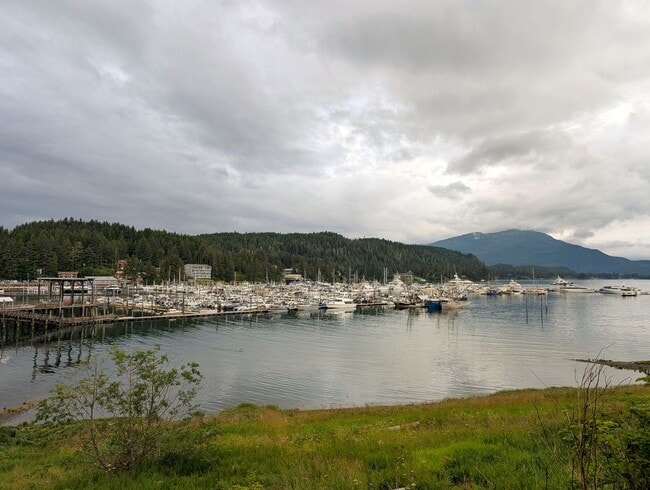 Photo - Unfurnished, 3Bd/2Ba+Den Auke Bay Home, Lo...