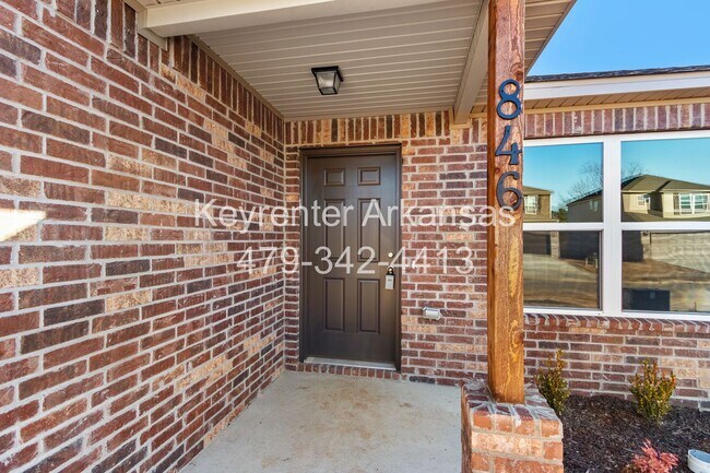 Photo - Brand new 3 bedroom, 2 bathroom home in Fayetteville, Arkansas