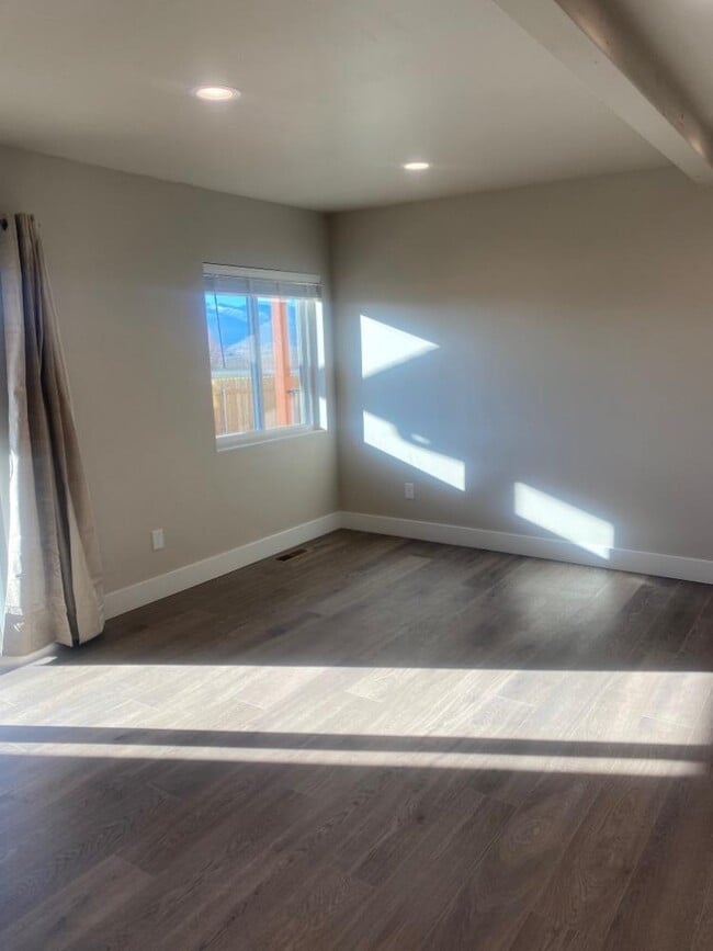 Photo - 4431 Deveraux Pl