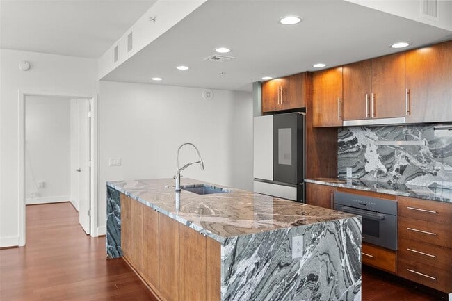 Photo - 300 Bowie St Unit 2405