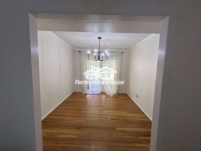 Photo - 2501 Crestwood Cir